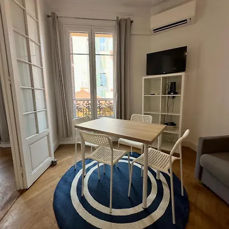 Appartament Quartier Les Musiciens * Nice